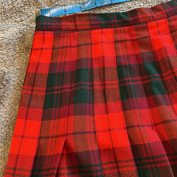 The Scotch House pure wool plaid skirt - Picture 9 of 10